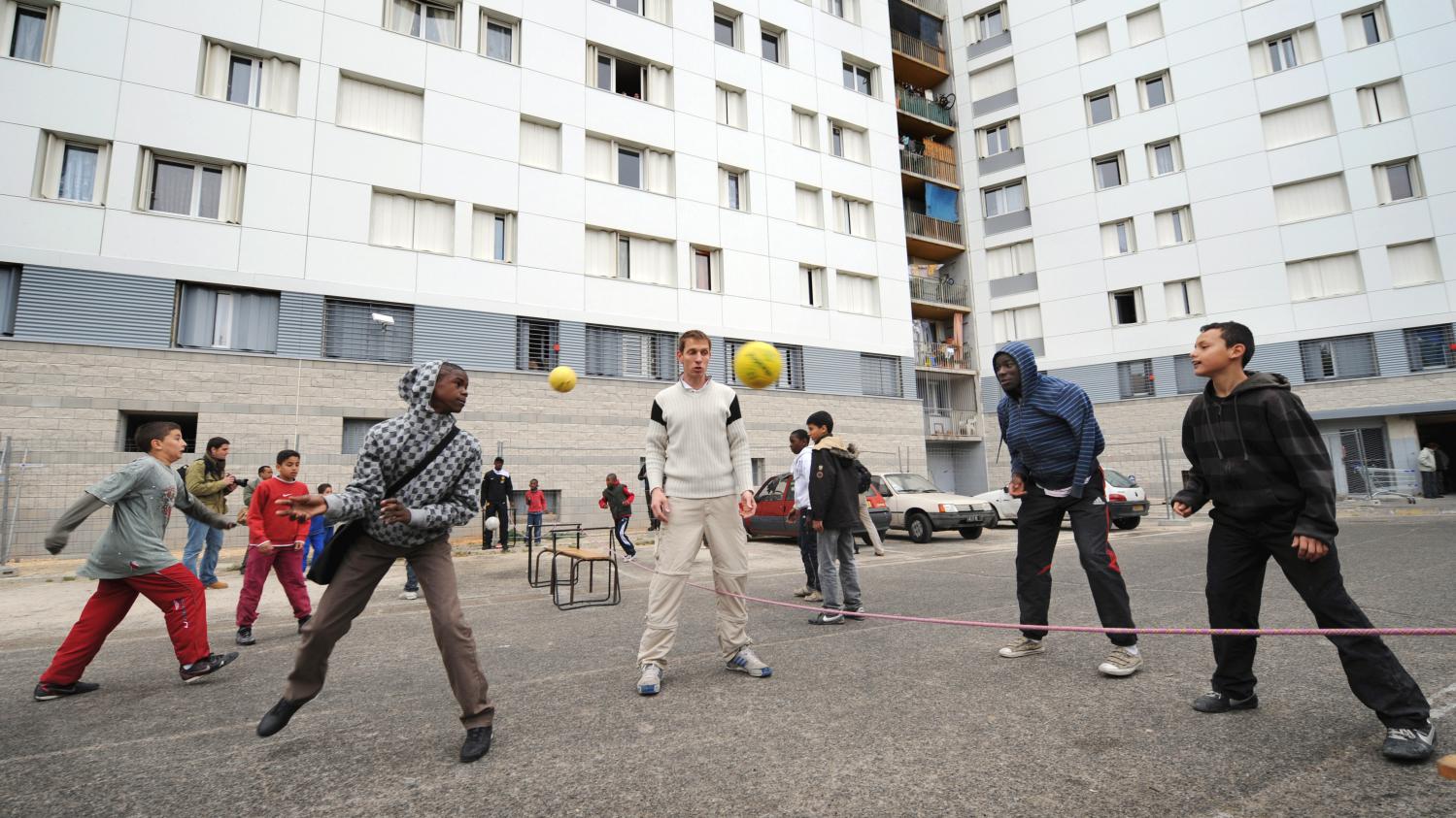 VIDEO. Policiers présumés "ripoux" à Marseille, le choc dans les