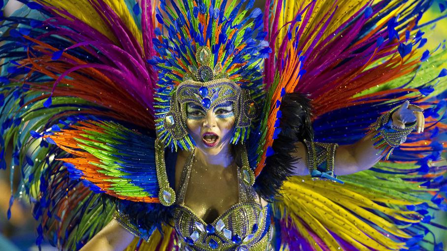 Video Les Grandes écoles De Samba Entrent En Piste à Rio 