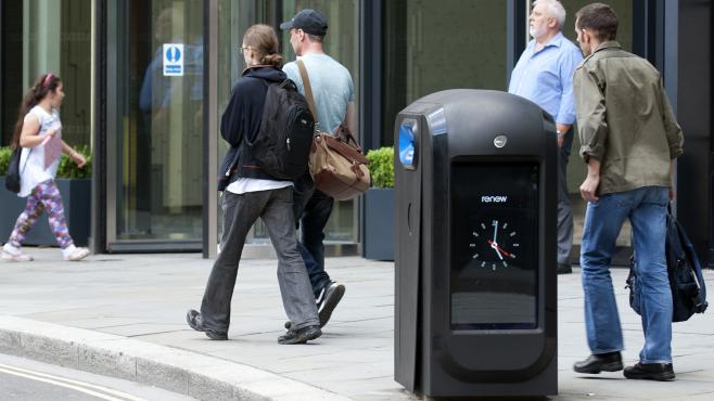 Ces poubelles "intelligentes" ont &eacute;t&eacute; install&eacute;es &agrave; Londres &agrave; l'occasion des Jeux olympiques de 2012.