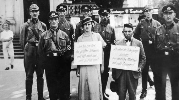 VIDEO. Novembre 1938, Les Pogroms De La Nuit De Cristal Annoncent L ...