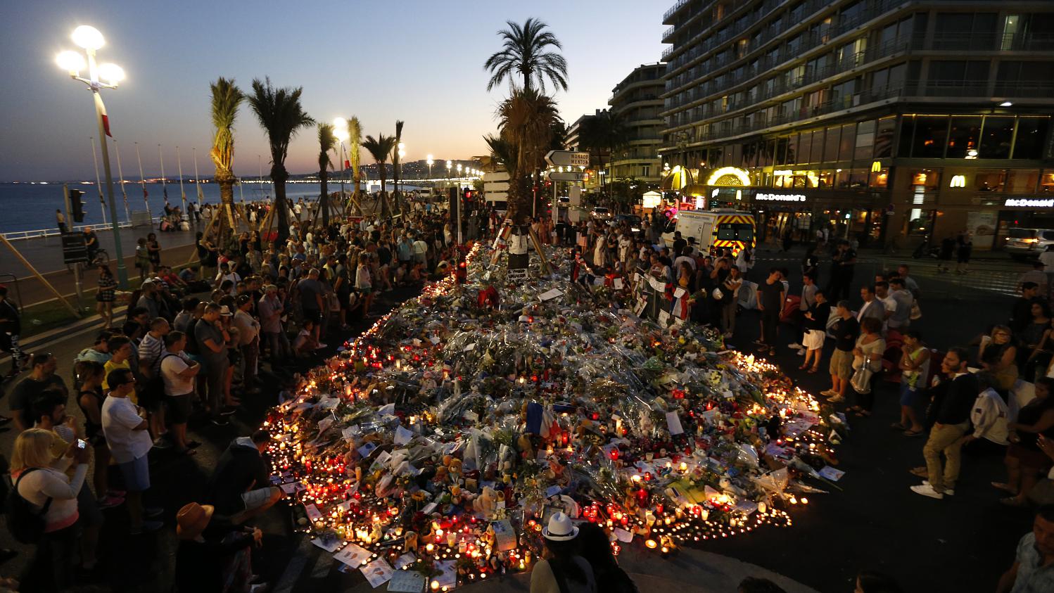 Attentat De Nice Trois Personnes Transf R Es Paris Pour Tre Entendues Par La Brigade Anti