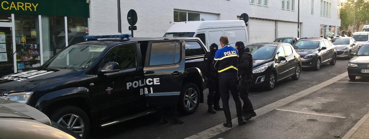 Agression D Un Policier Notre Dame De Paris Ce Que L On Sait De L