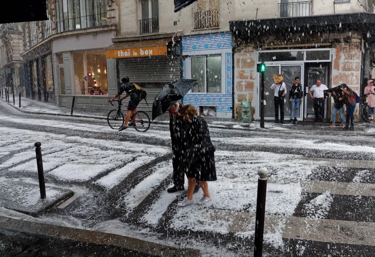 En Images Orages Inondations Crues Les Photos Les Plus