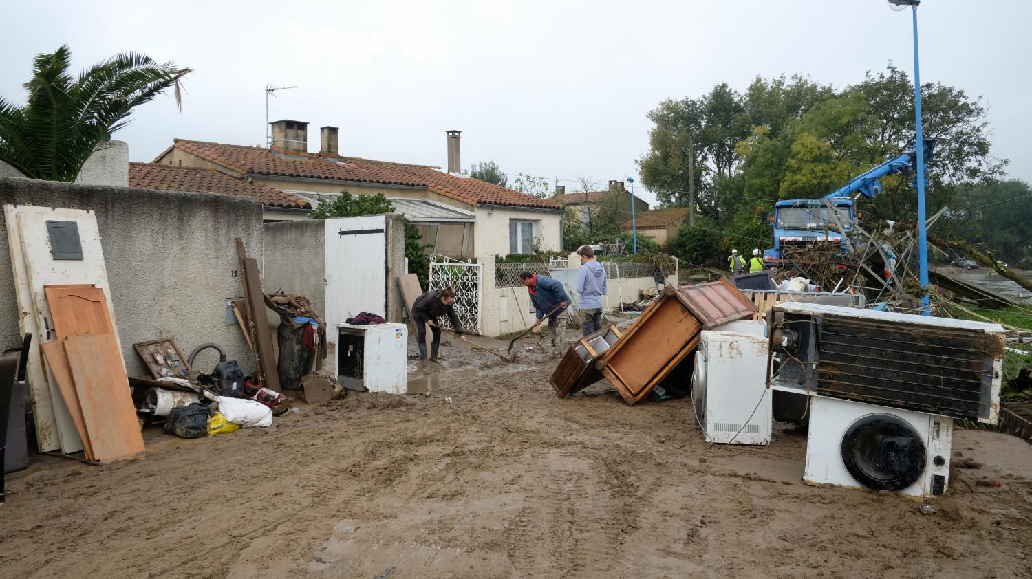 Inondations dans l Aude le coût final des dégâts estimé à 200