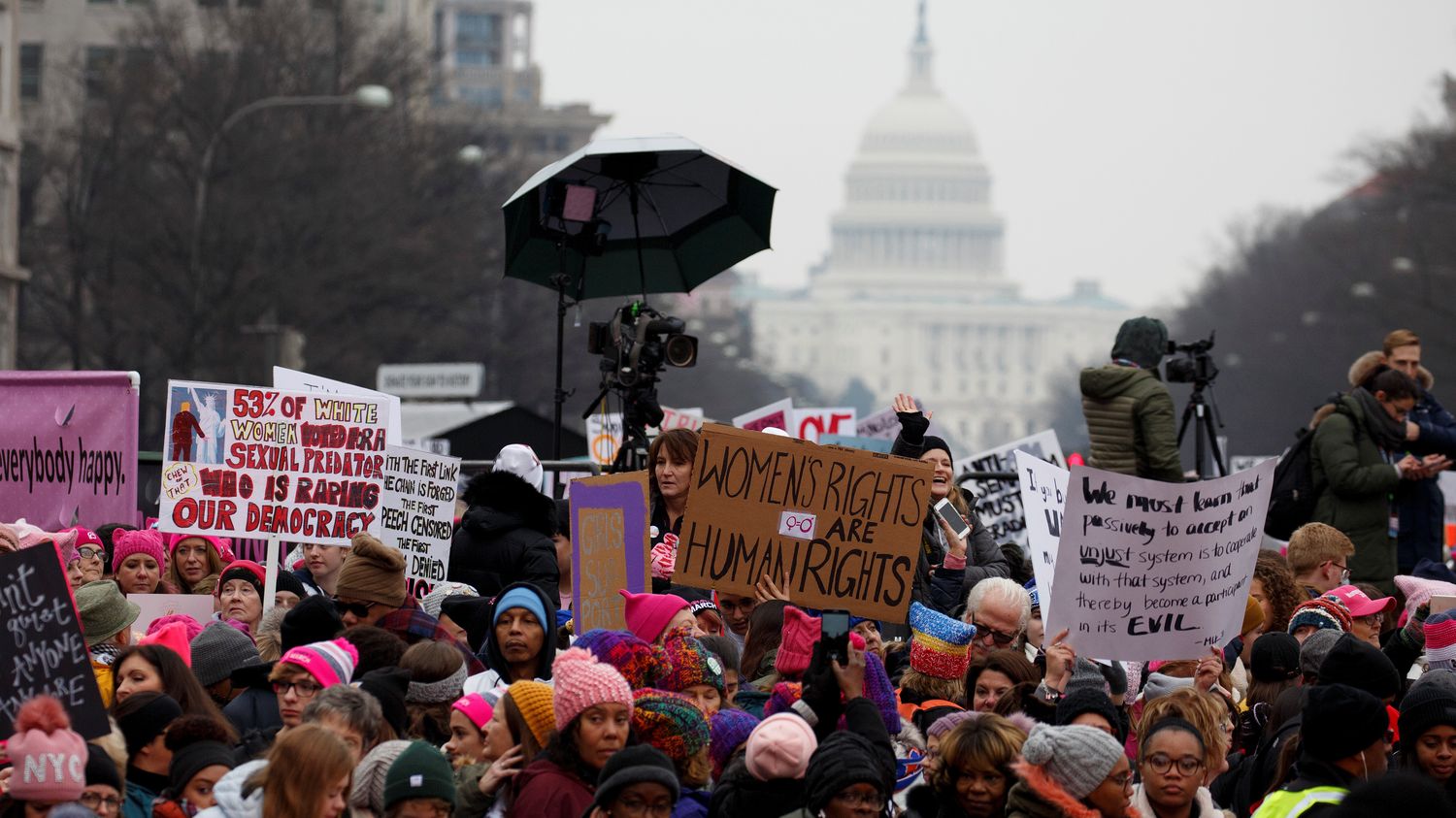 Etats Unis des milliers de participants à la Marche des femmes