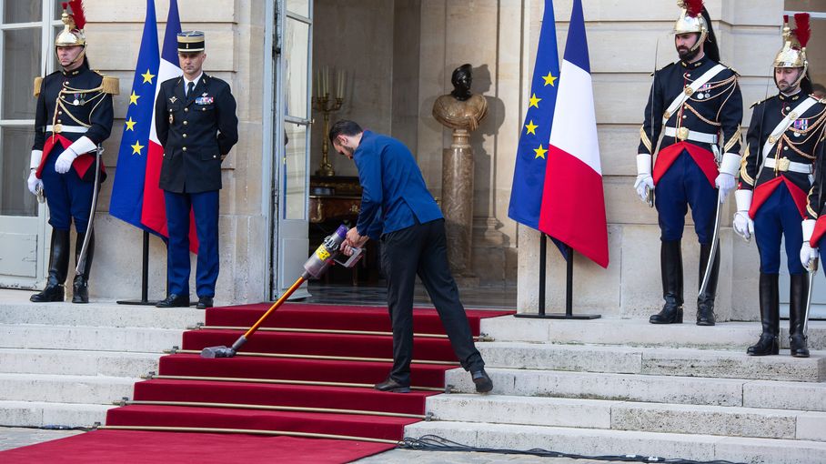 Edito Remaniement Qui Aurait Envie De Rejoindre Le Gouvernement Dans