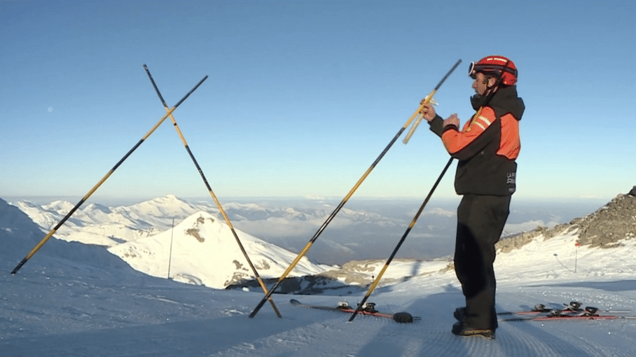 Montagne Dans Les Traces D Un Pisteur La Pierre Saint Martin