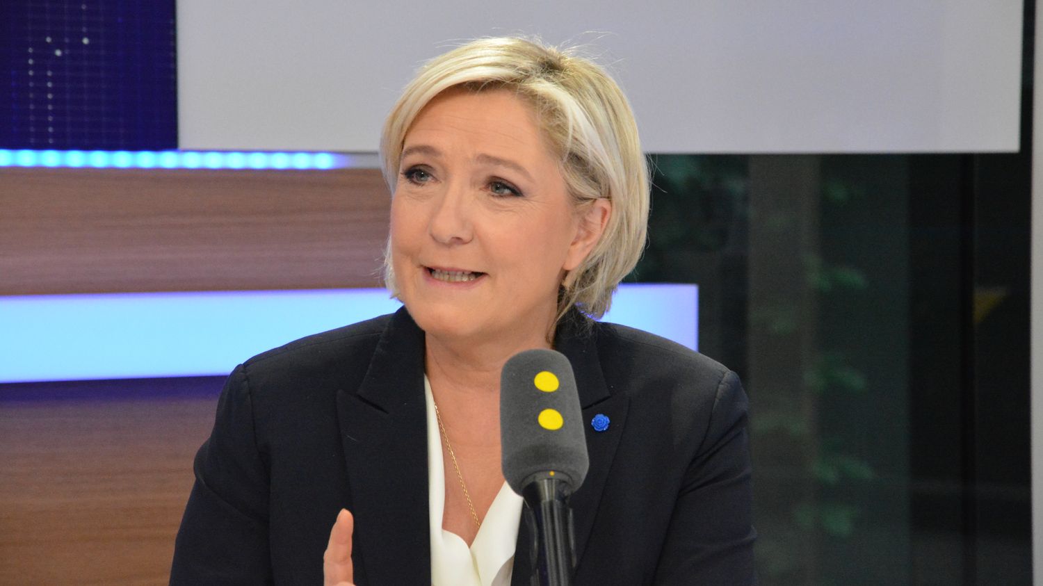 VIDEO Marine Le Pen réagit à la demande de levée de son immunité C