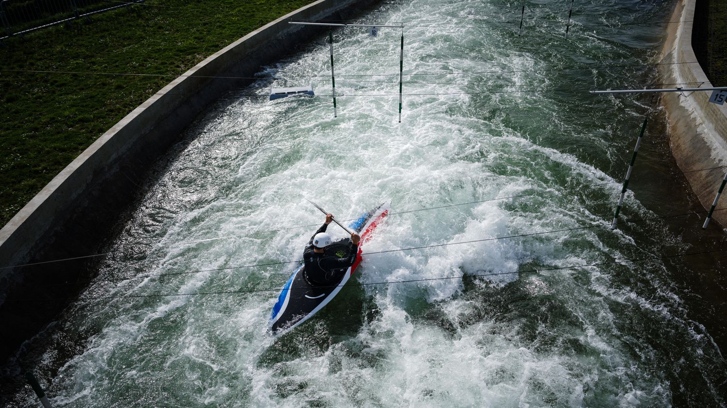 Entra Neur De Cano Kayak Et Ancien Champion Du Monde Jean Yves