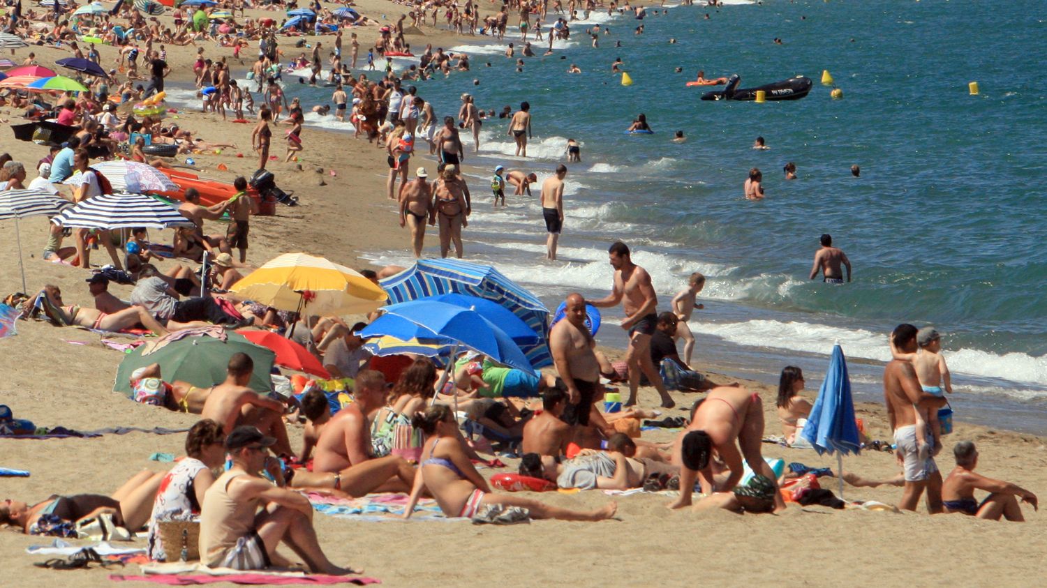 Pourquoi Le Soleil Nous Rend Si Heureux