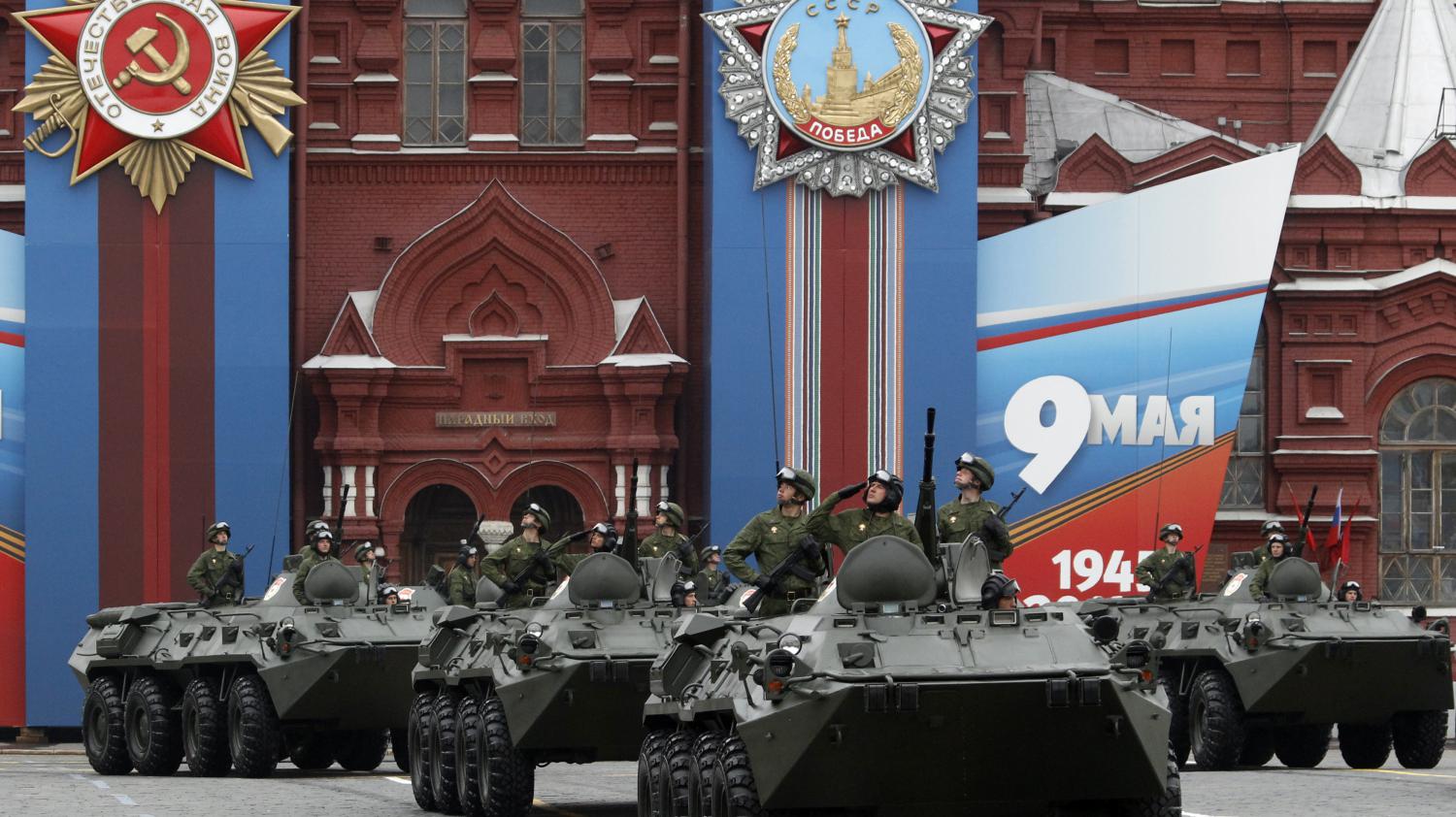 Russie : parade militaire sur la place Rouge pour fÃªter la