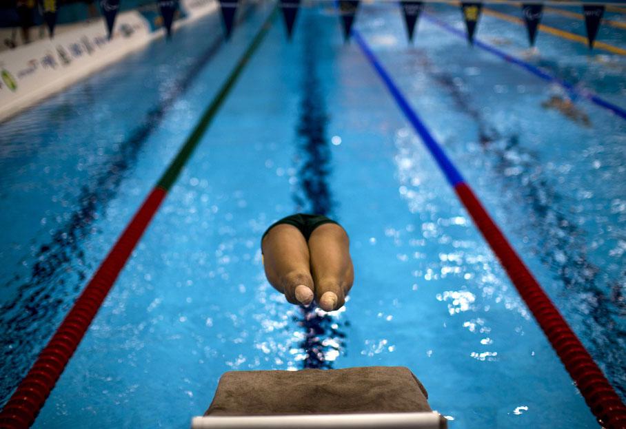 S&eacute;ance d'entra&icirc;nement pour l'Australien Reagan Wickens avant de participer au 400 m nage libre S6, le 1er septembre 2012.