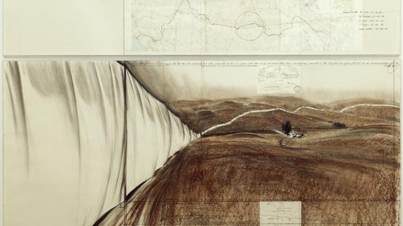 Christo, \"Running Fence\" (Project for Sonoma County and Marin County, State of California), 1976. Mine graphite, fusain et pastel sur papier, donn&eacute;es techniques et carte topographique,&nbsp;38&times;244 cm et 106,6&times;244 cm. Centre Pompidou, Mus&eacute;e national d&rsquo;art moderne.