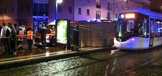 Une jeune fille meurt écrasée par le tram à Rouen