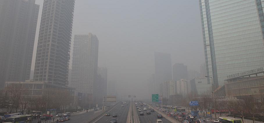 Comment la Chine  combat la pollution  de  l air 