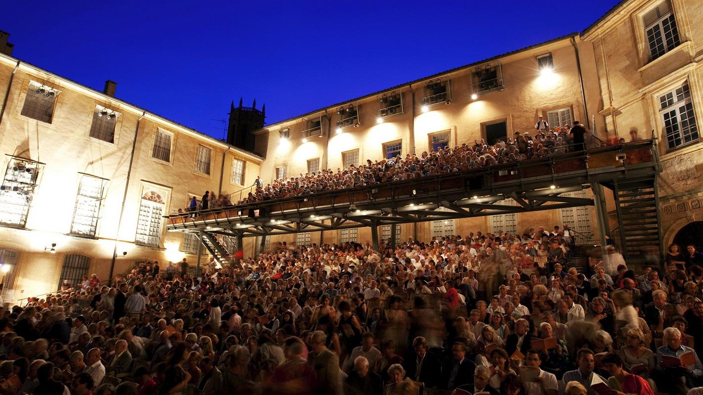 AixenProvence ouvre une saison des festivals à haut risque