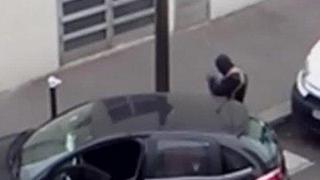 VIDEO. Des Images Montrent La Violence Des Frères Kouachi Au Moment De ...