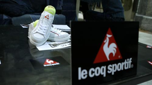 Consommation : comment les sneakers ralentissent le déclin du marché de la chaussure en France