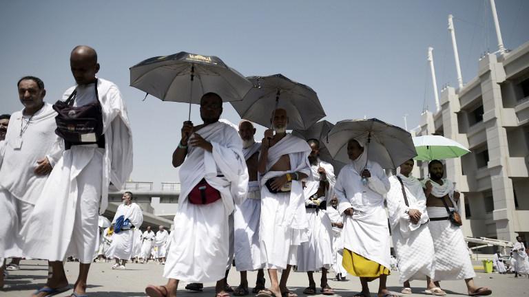 La Mecque les pèlerins ont repris leur rituel de lapidation après la bousculade