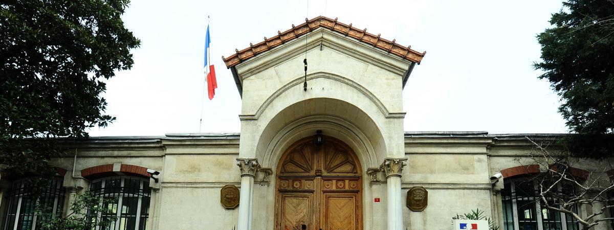 Turquie : l'ambassade et le consulat français fermés ...