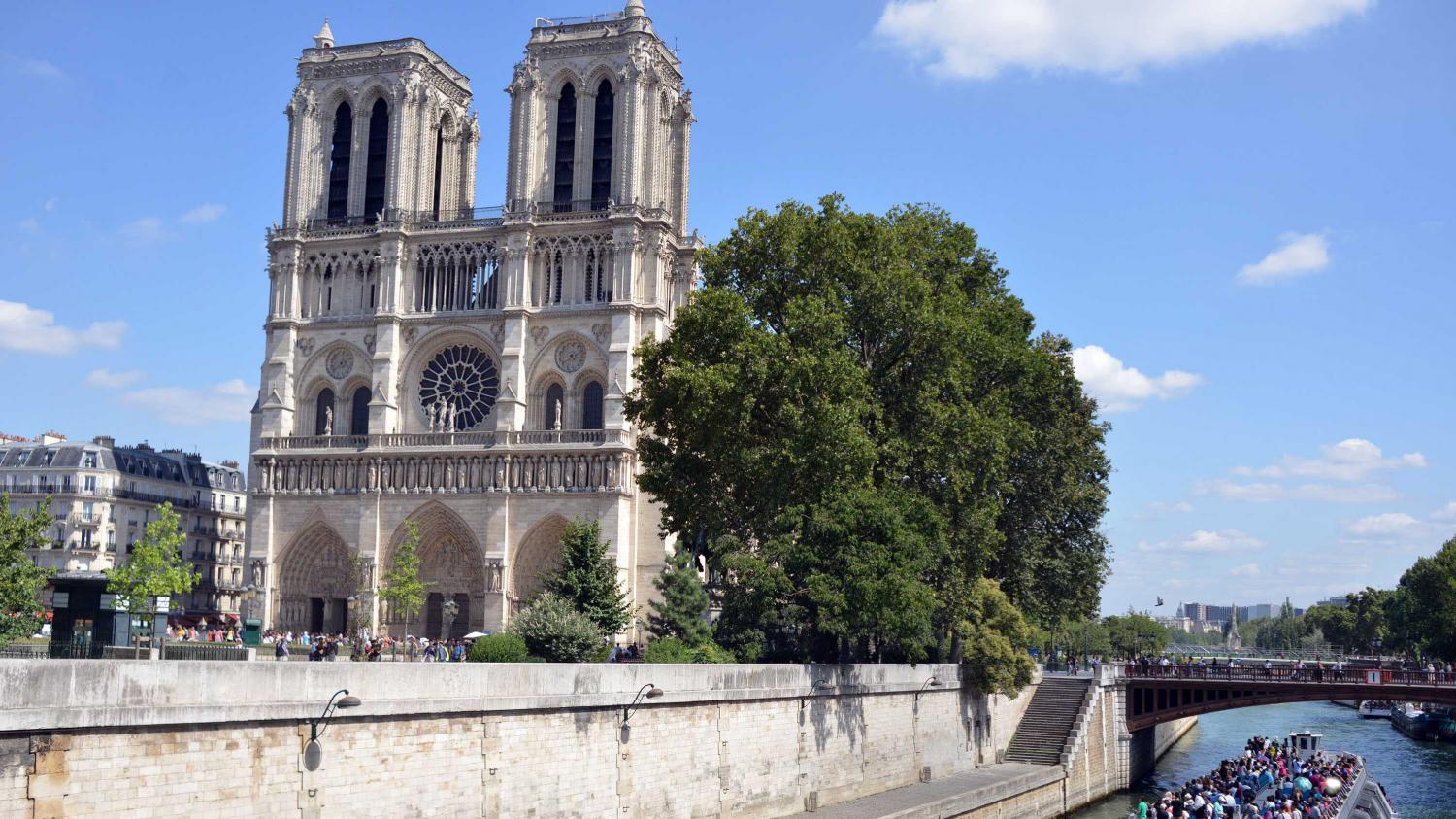 Notre-Dame de Paris attend une nouvelle rénovation