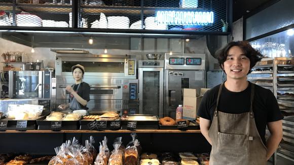 En Direct Du Monde En Coree Du Sud Les Boulangeries A La Francaise Sont A La Mode