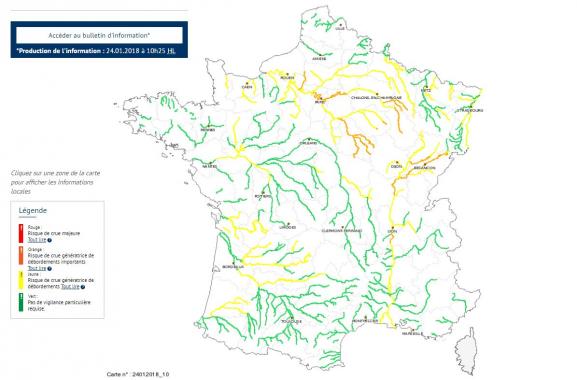 La carte de Vigicrues, actualisée en temps réel, le 24 janvier, à 15h46.