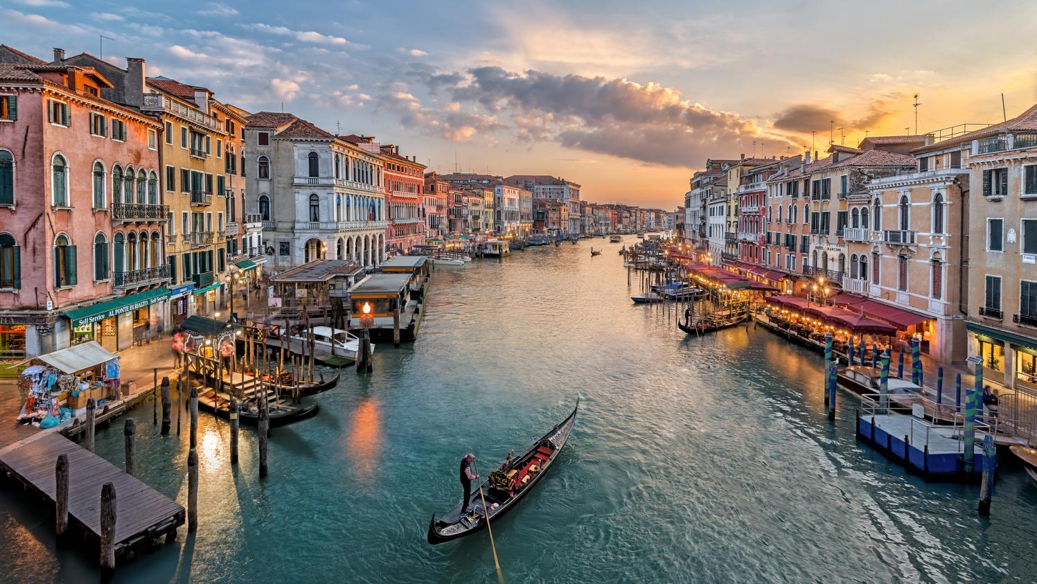 Venise des portiques pour réguler les touristes