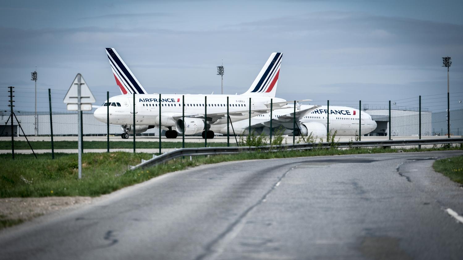 Résultat de recherche d'images pour "ENQUÊTE FRANCE 3. Comment on a pu embarquer dans un avion d'Air France sans aucun contrôle d'identité"