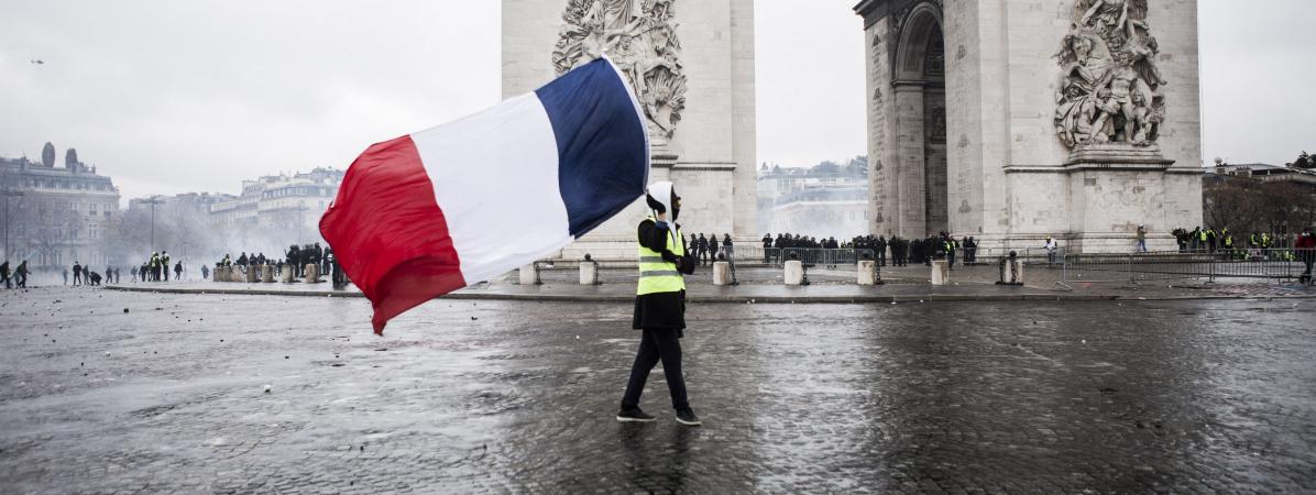 Un Gilet Jaune Appelle à Manifester Samedi à Paris Lexpress