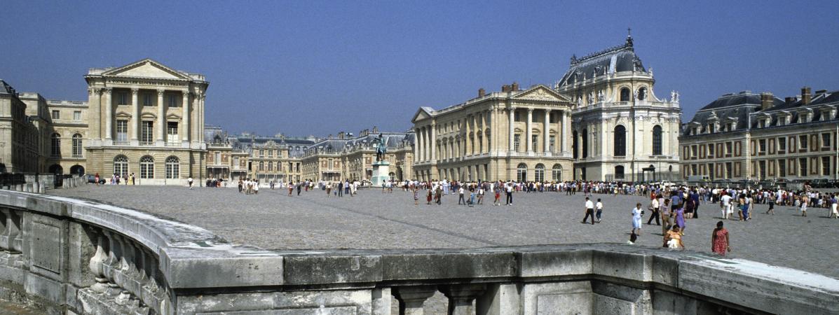 Gilets Jaunes Le Château De Versailles Sera Fermé Samedi