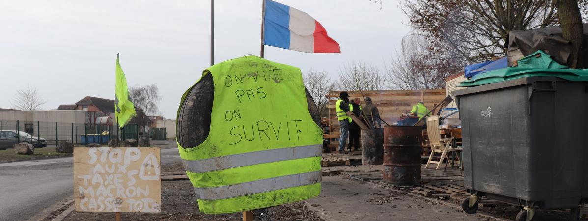 Gilets Jaunes Un Jeune De 19 Ans Grièvement Brûlé Dans Le Var