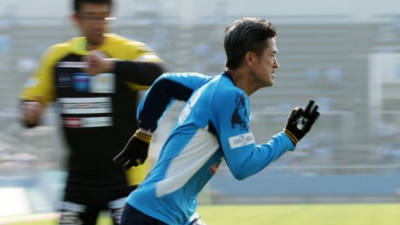 Japon : Le footballeur le plus vieux signe un nouveau contrat à 52 ans