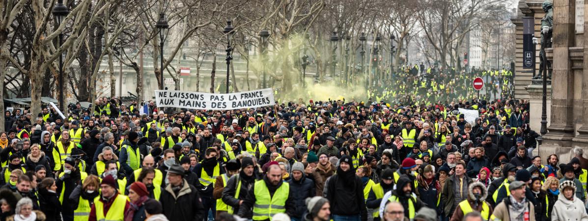 Comptage Des Manifestants Caméras Sur Les Policiers Les