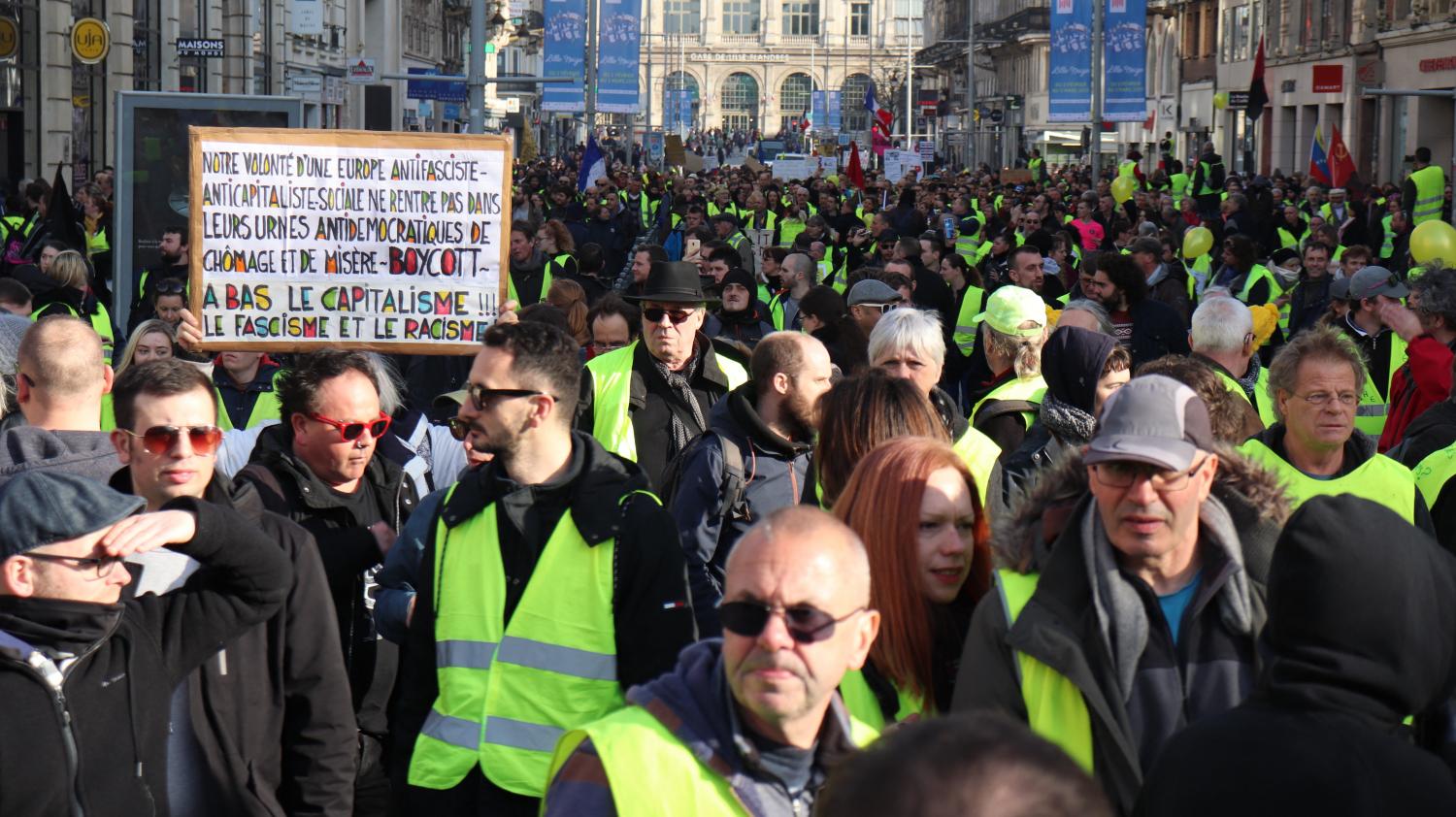 Gilets Jaunes Le Point Sur Le 15e Samedi De Mobilisation