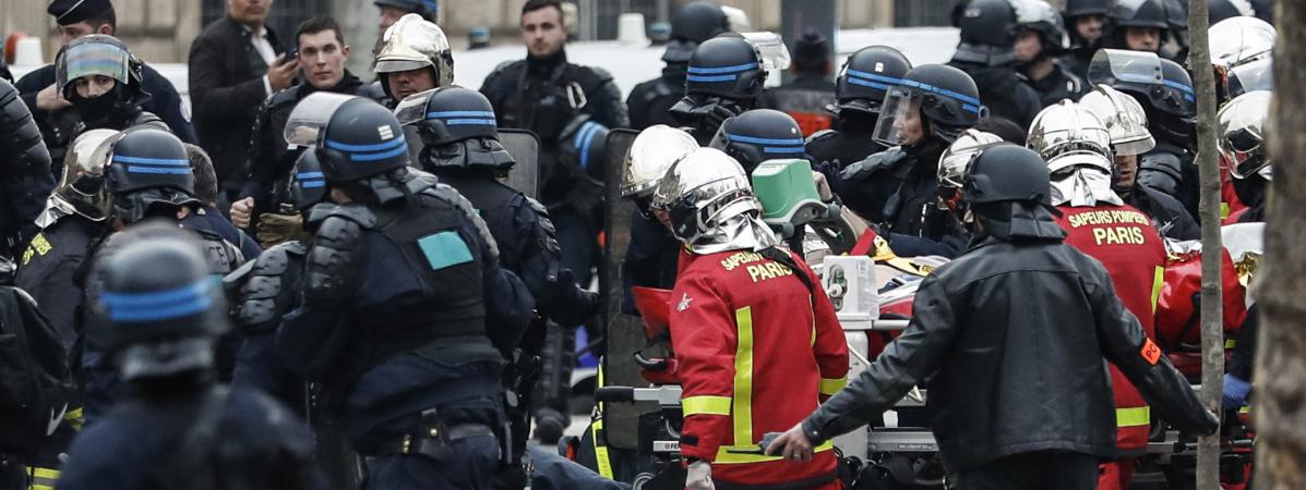 Gilets Jaunes Le Policier Qui A Fait Un Malaise Cardiaque