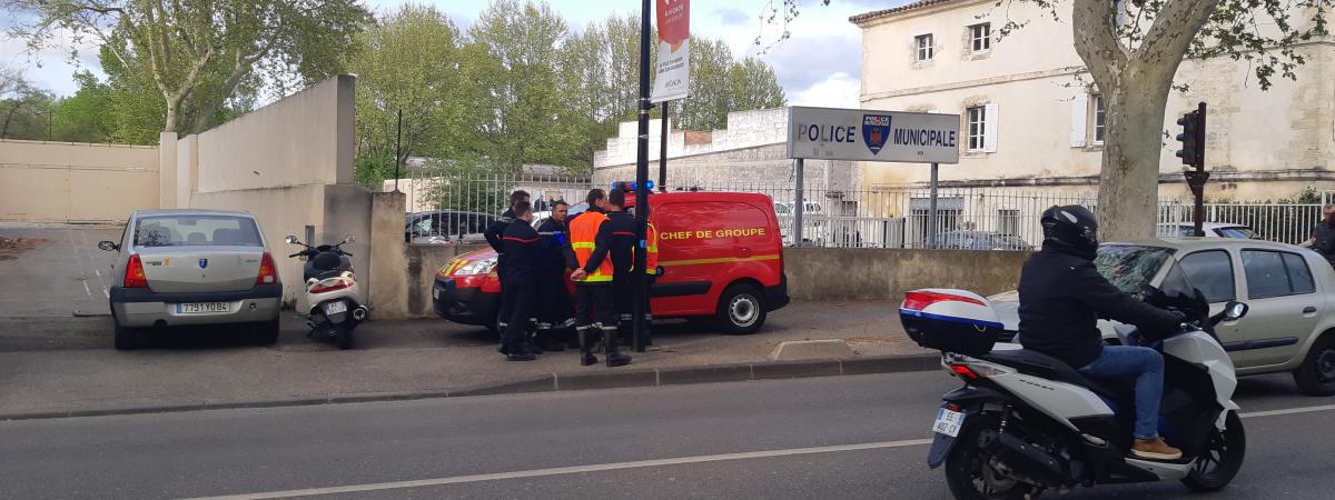 Avignon  deux policiers municipaux retrouvés morts dans leurs locaux