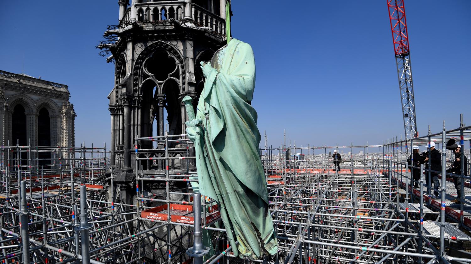 Incendie de Notre-Dame de Paris : la reconstruction est-elle possible