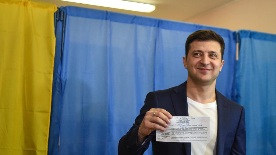 Ukraine : V. Zelensky, un humoriste président