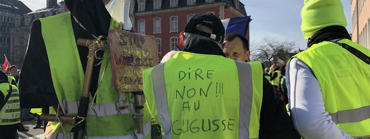 Un rassemblement de \"gilets jaunes\" à Belfort (Territoire-de-Belfort), le 23 février 2019