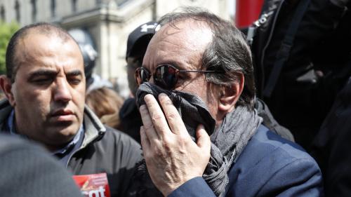 1er-Mai : pris à partie par des black blocs, Philippe Martinez a été contraint de quitter brièvement la manifestation parisienne