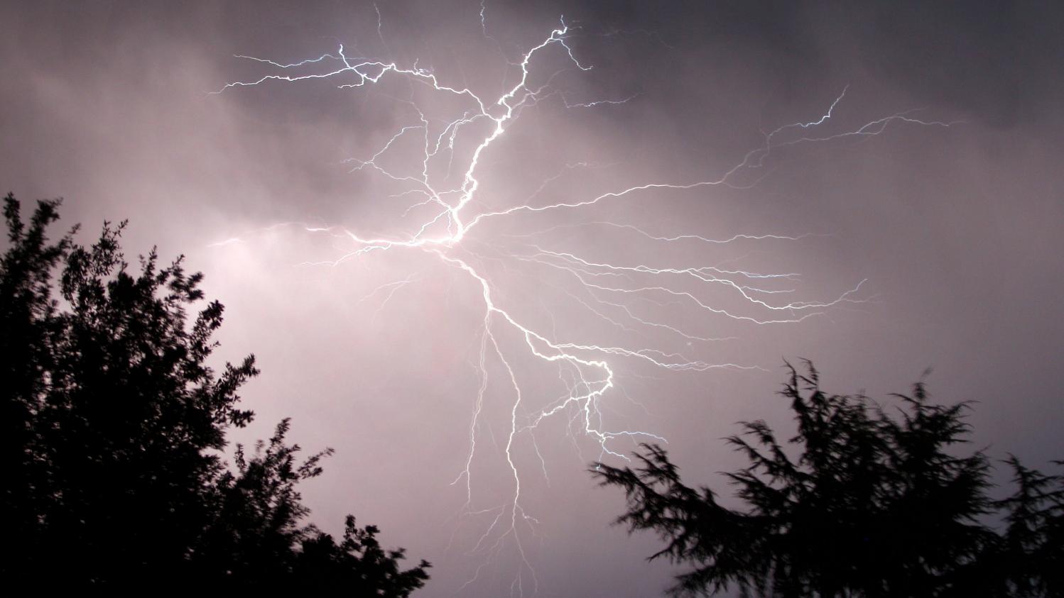 Météo France place 18 départements du nord de la France en ...