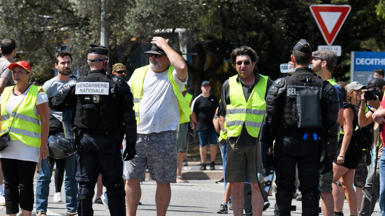 Gilets Jaunes Le Point Sur Les Manifestations En France