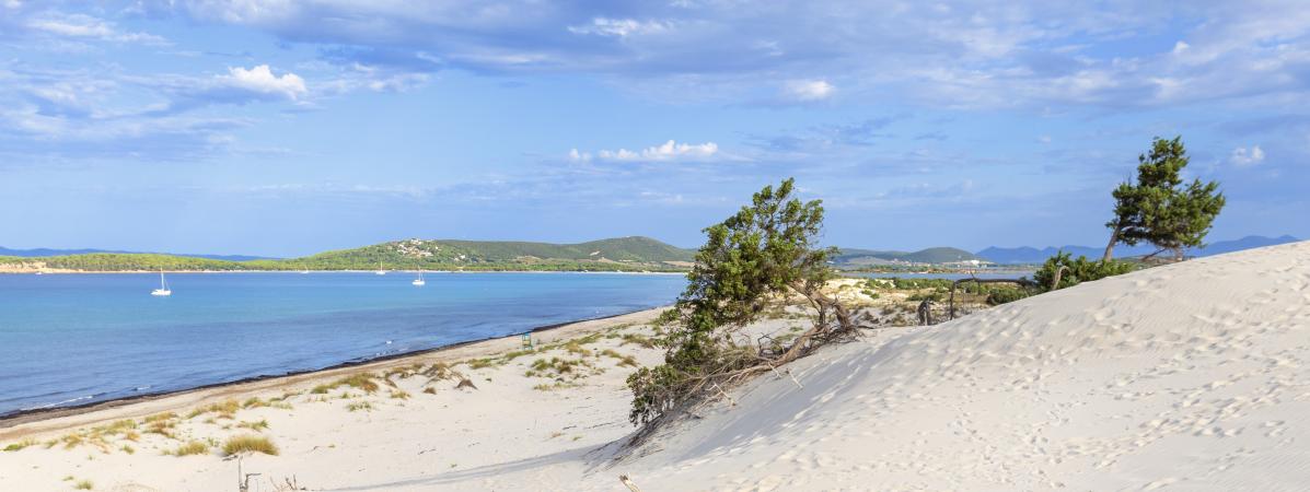 Des Touristes Français Arrêtés En Sardaigne Pour Vol De Sable