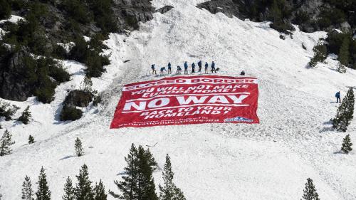 Hautes-Alpes : des membres de Génération identitaire relaxés pour leur opération anti-migrants