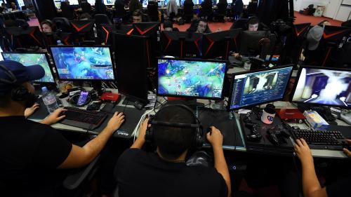 L'e-sport : un milieu en plein essor, mais hostile aux femmes