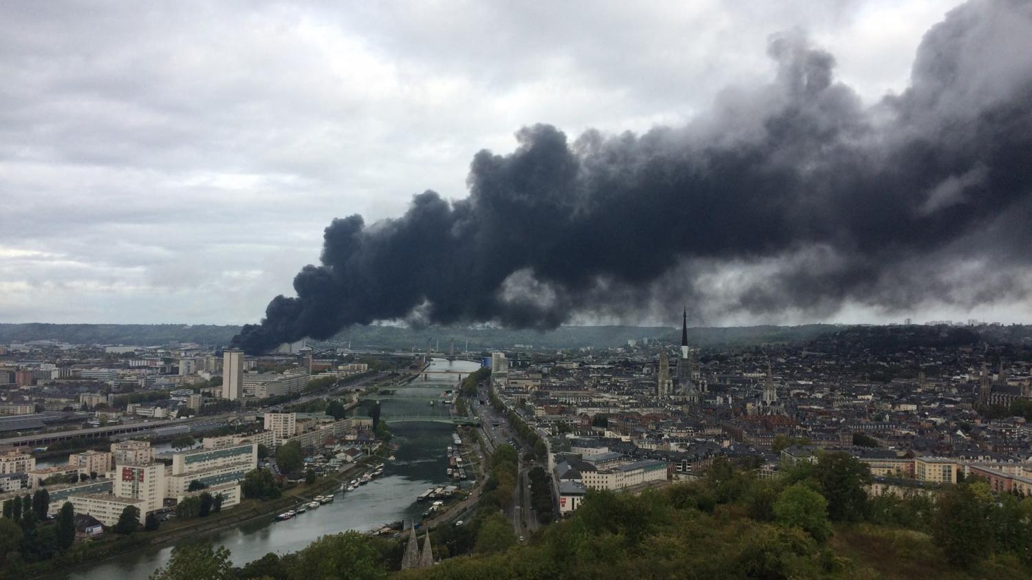 Incendie De L'usine Lubrizol à Rouen : Il Faut "des Contrôles Et Un ...