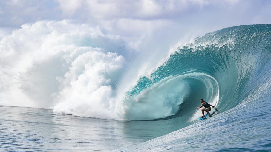 Tahiti un paradis pour le surf olympique