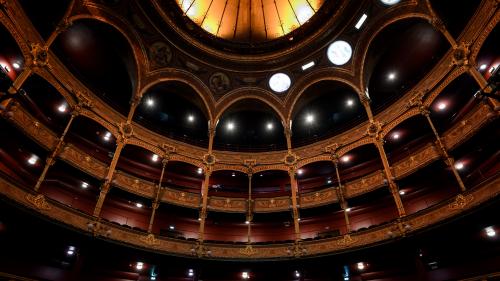 Paris : un régisseur confiné seul au théâtre Antoine