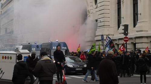 Grève contre la réforme des retraites : des manifestants s'introduisent brièvement au siège de BlackRock France